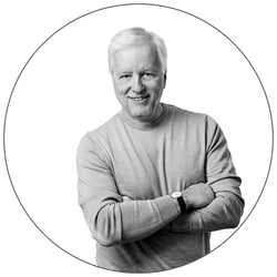 Dr. Kenneth W. HARLOW